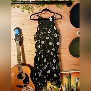 Daytrip Floral asymmetrical cut High-Neck Dress - Size XL